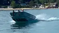 Kapal kerja kanggo didol