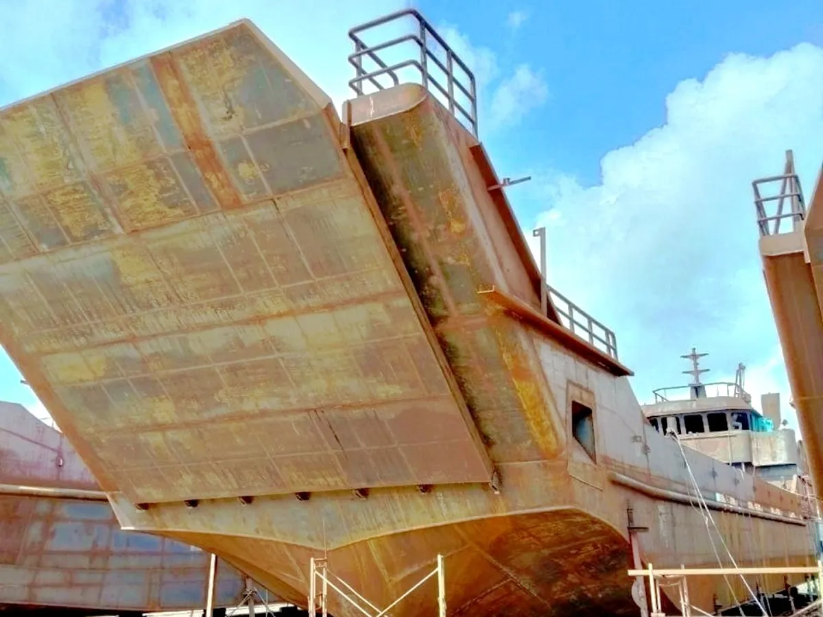 Kapal pendaratan, tangki kanggo didol