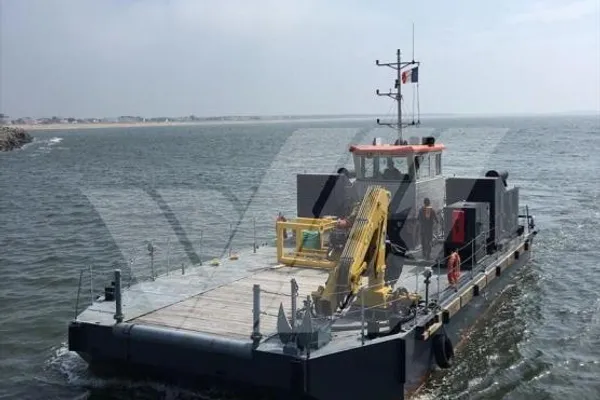 Dredger for sale