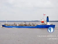 Kapal tanker minyak/bahan kimia kanggo didol