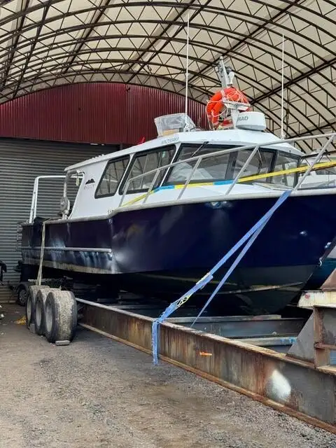 Fishing Trawler kanggo didol