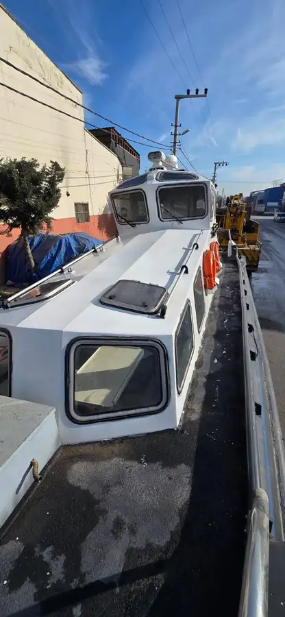 Pilot boat kanggo didol