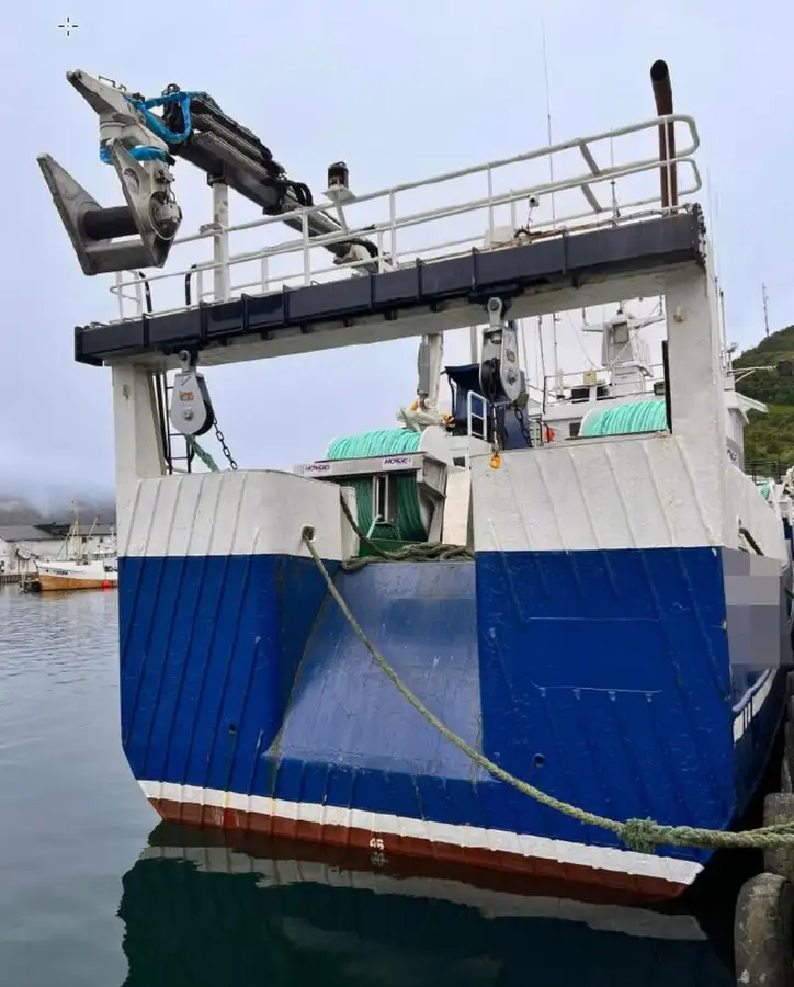 Fishing Trawler kanggo didol