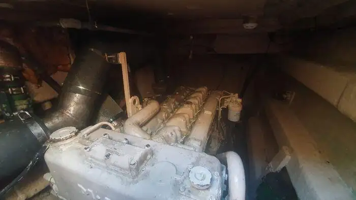 Kapal motor kanggo didol