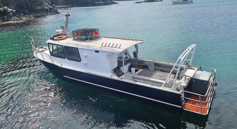 Fishing Trawler kanggo didol