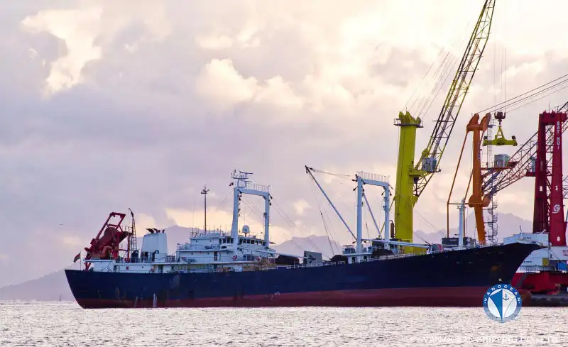 Kapal reefer kanggo didol