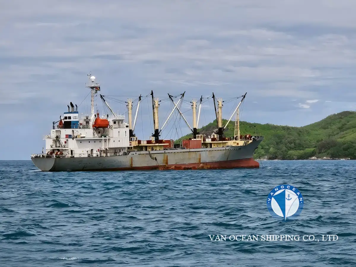 Kapal reefer kanggo didol