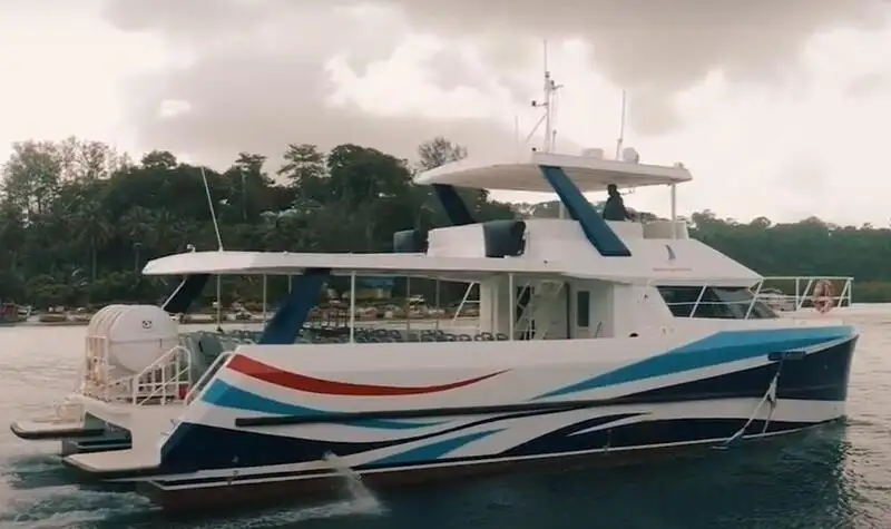 Kapal motor kanggo didol