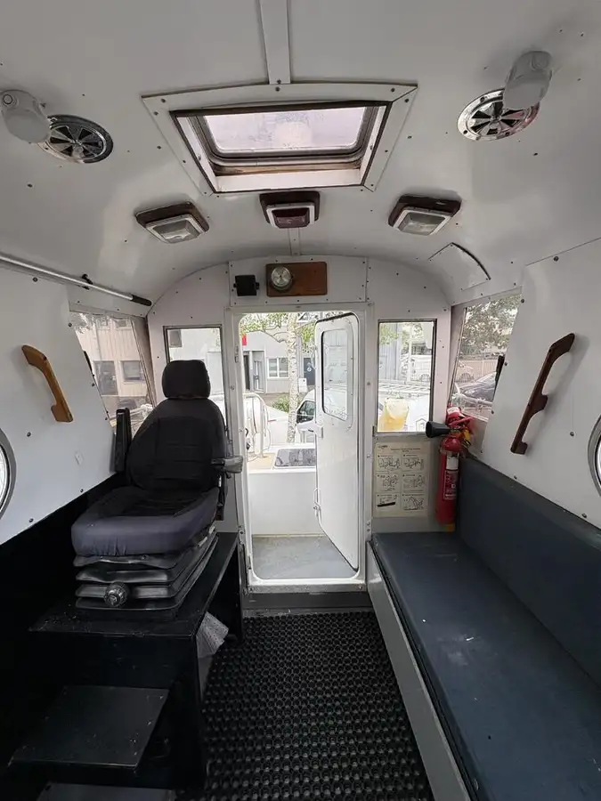 Pilot boat kanggo didol