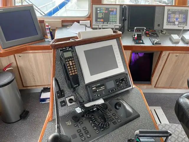 Fishing Trawler kanggo didol