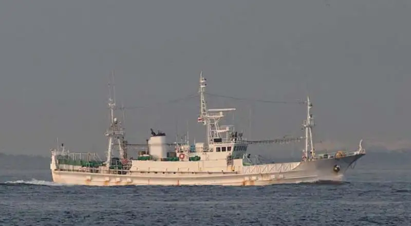 Kapal riset kanggo didol