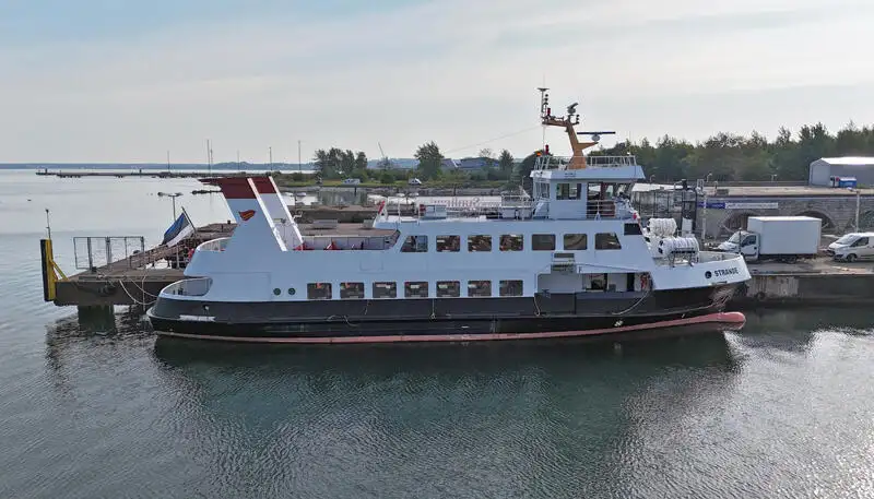 Kapal motor kanggo didol