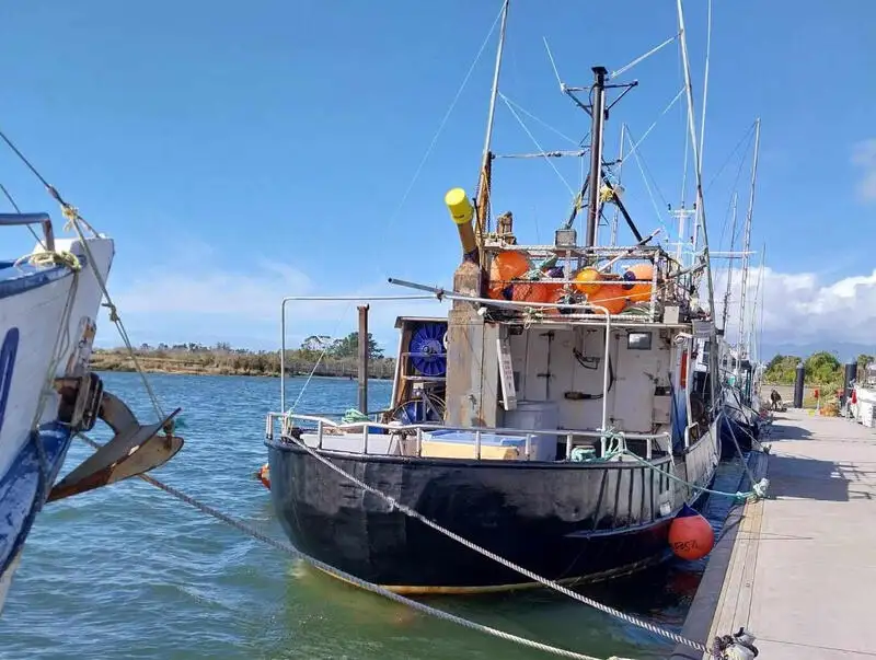 Kapal longline kanggo didol
