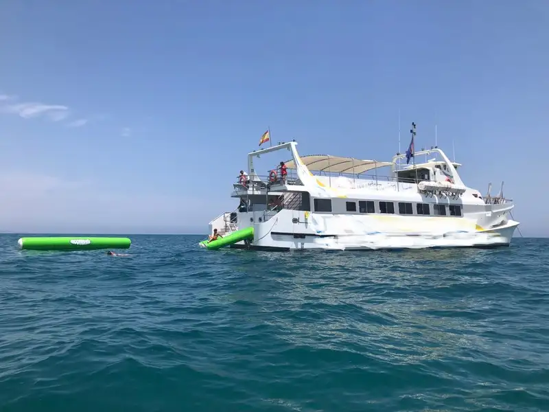 Kapal feri kanggo didol