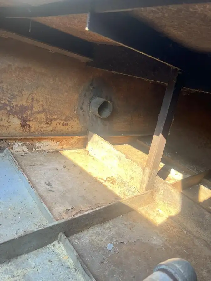 Kapal kerja kanggo didol
