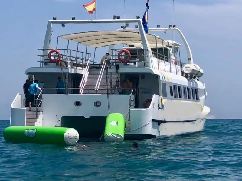 Kapal feri kanggo didol