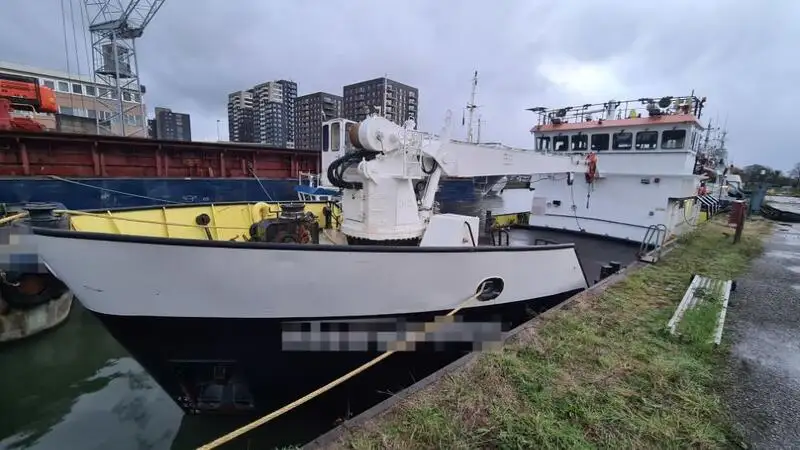 Kapal pasokan kanggo didol