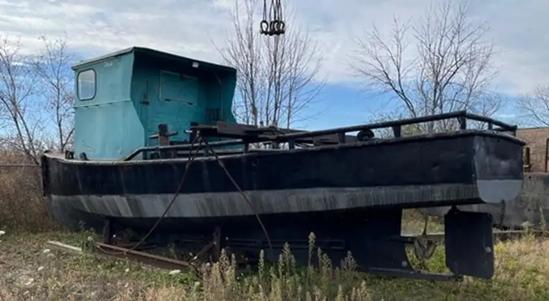 Kapal kerja kanggo didol