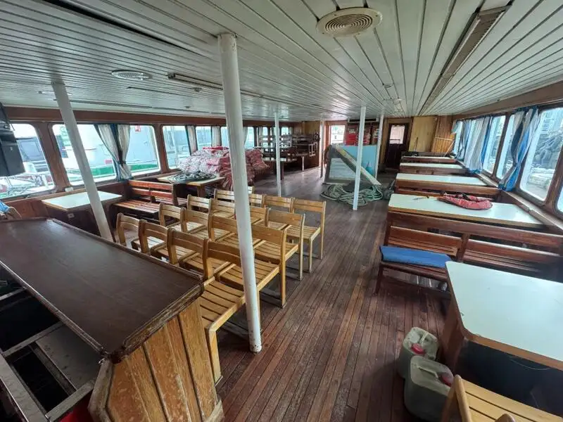 Kapal feri kanggo didol