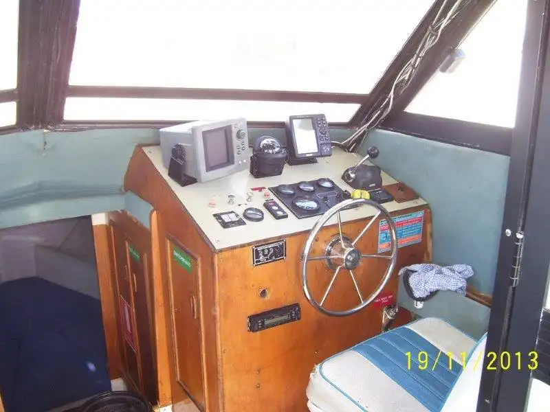 Kapal kerja kanggo didol