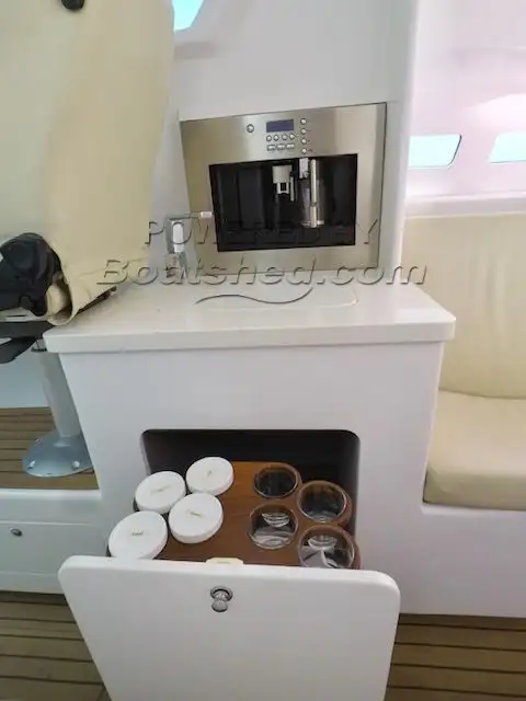 Kapal motor kanggo didol