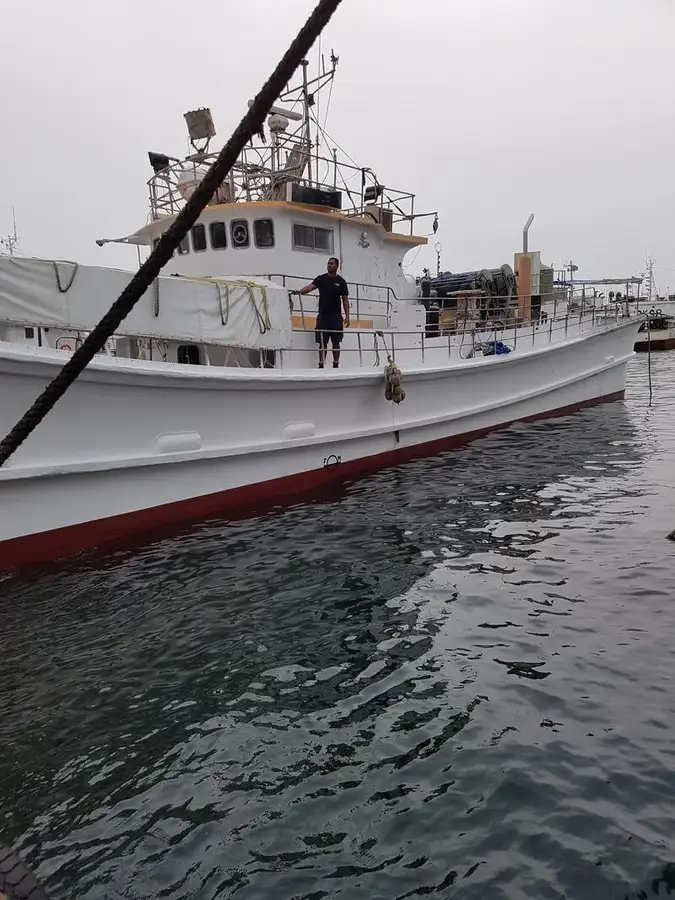 Kapal longline kanggo didol
