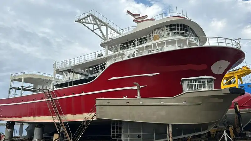 Fishing Trawler kanggo didol