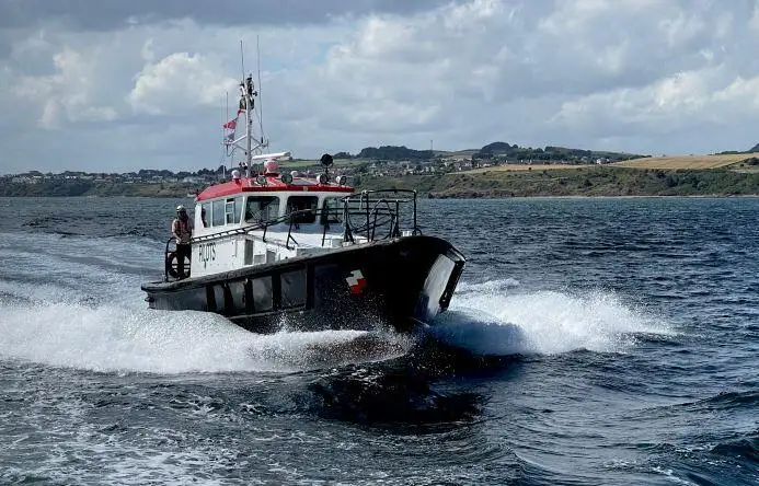 Pilot boat kanggo didol