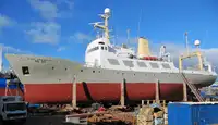Kapal riset kanggo didol