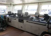 Kapal pasokan platform (PSV) kanggo didol