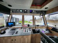 Kapal kerja kanggo didol