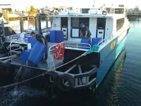 Katamaran kanggo didol