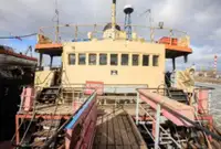 Kapal bunkering kanggo didol