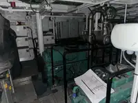 Kapal kontainer kanggo didol