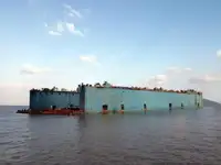 dermaga ngambang kanggo didol