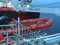 Kapal motor kanggo didol