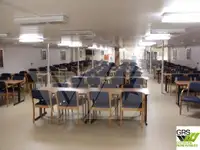 Kapal kontainer kanggo didol