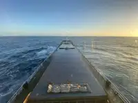 Kapal kargo kanggo didol