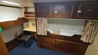 Kapal Pasokan Cepet (FSV) kanggo didol