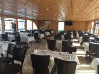 Kapal restoran kanggo didol