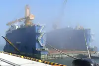 dermaga ngambang kanggo didol