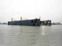 dermaga ngambang kanggo didol