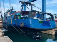 Fishing Trawler kanggo didol